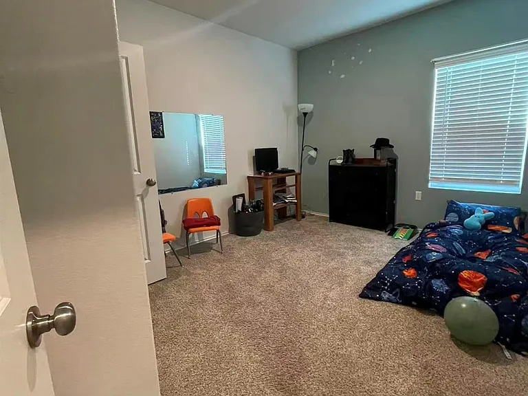 2321 Forgetmenot Ln — Photo 15