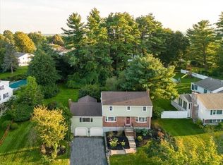 30 Mohawk St, Danvers, MA 01923