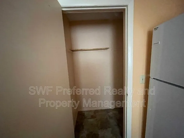 533 SE 6th Ave #1 — Photo 7