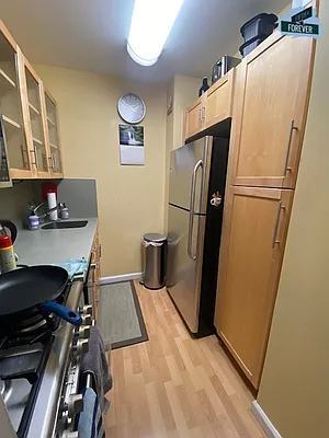 Rented by Fifth & Forever LLC | media 11