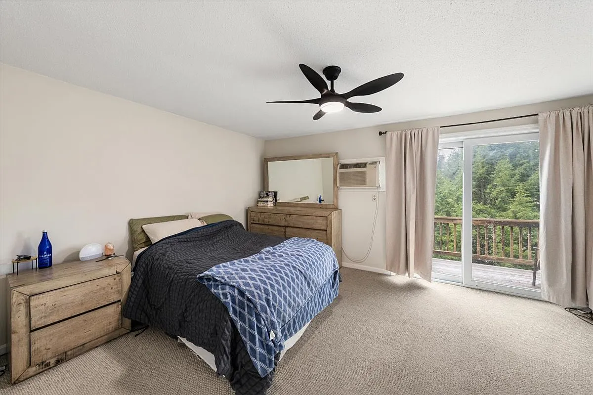 2 bed, 1.5 bath, 1256 sqft, $2,200 — Photo 4