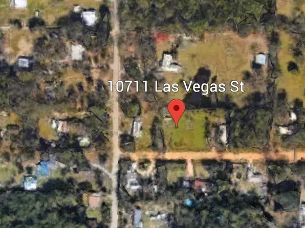 10711 Las Vegas St, Youngstown, FL 32466
