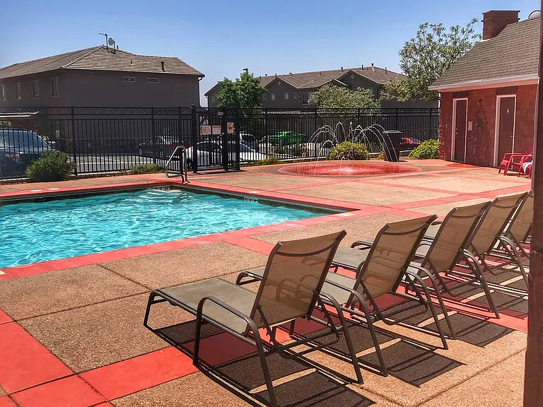290 W Buena Vista Blvd — Photo 12