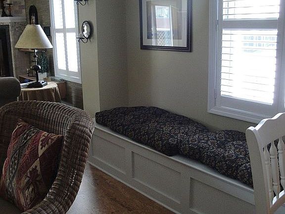 charming details abound