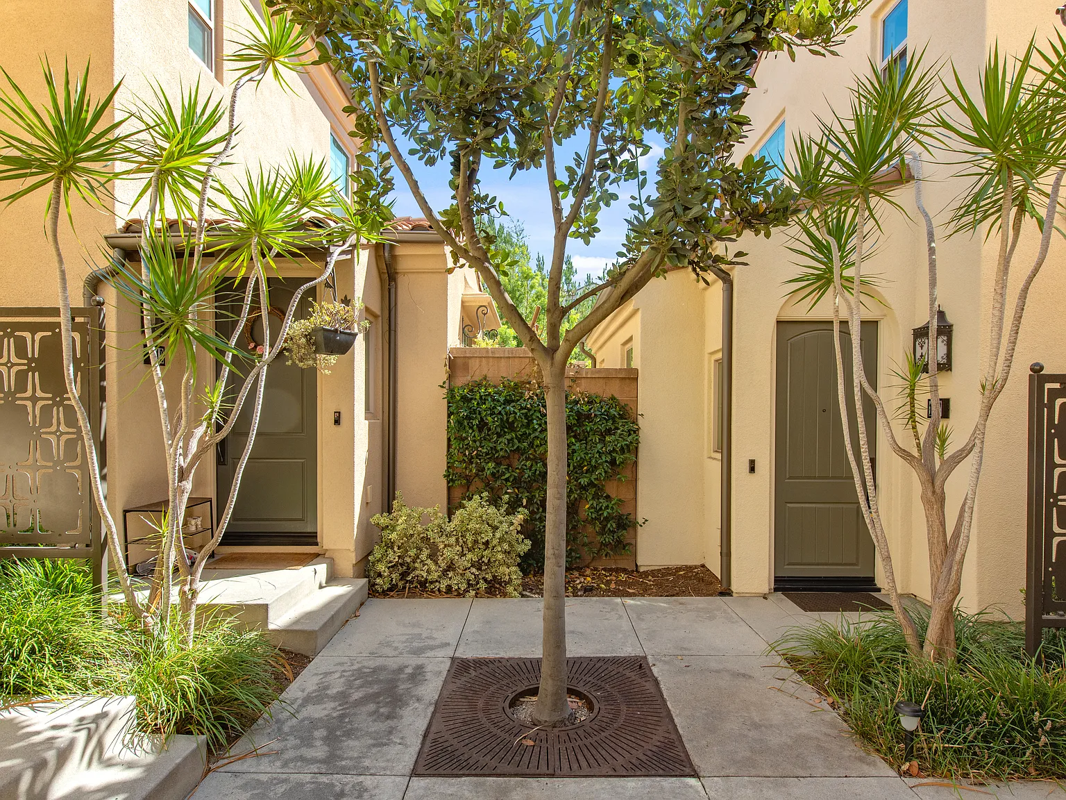 3 bed, 1646 sqft, $4,500 — Photo 2