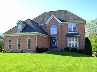 7859 Plantation Dr, West Chester, OH