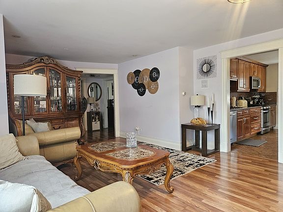 4th image of 5218 N Delphia Ave Unit 309