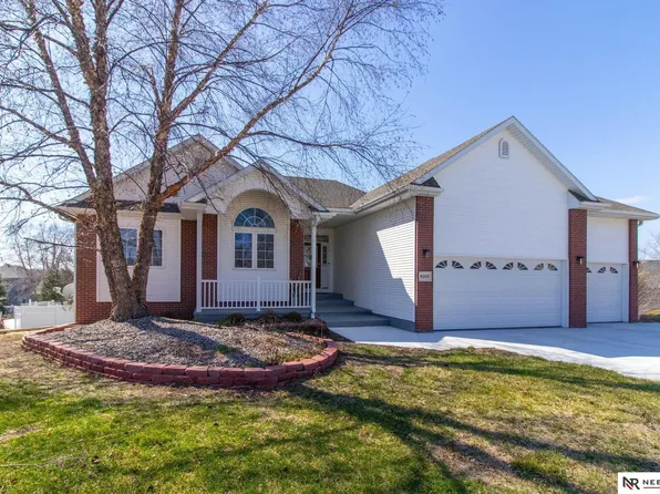 9203 Dargent Ct, Lincoln, NE 68526