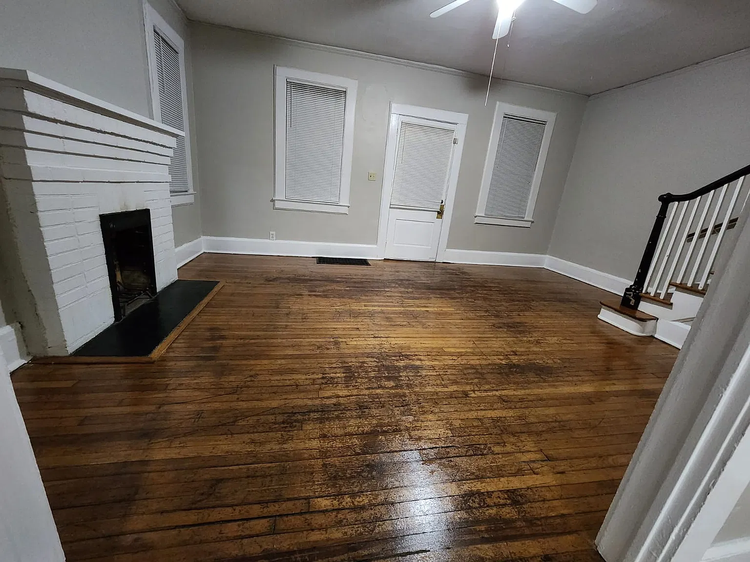3 bed, 1428 sqft, $2,865 — Photo 3