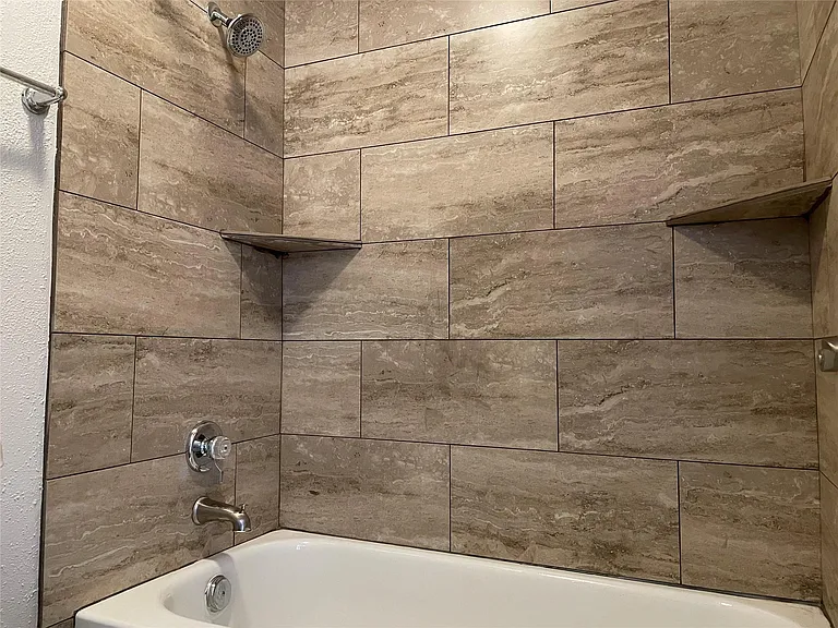 18800 Egret Bay Blvd #905 — Photo 11