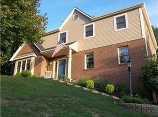203 Essex Ct, Gibsonia, PA
