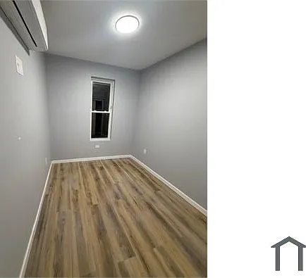 1044 Manor Ave #1 — Photo 14