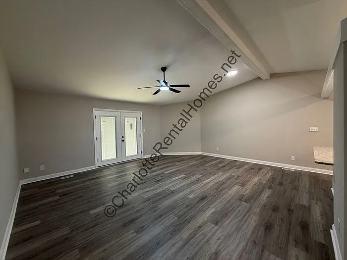 6131 Dwightware Blvd — Photo 4