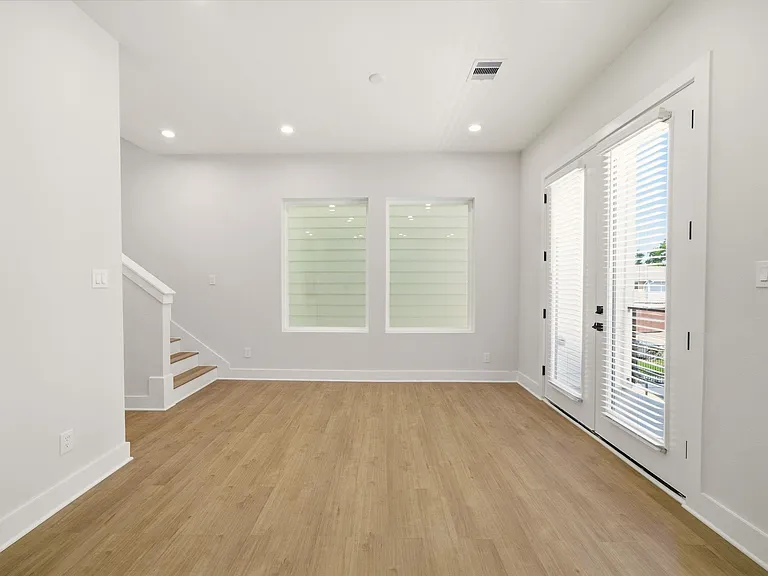 1400 Cedar Post Ln — Photo 9