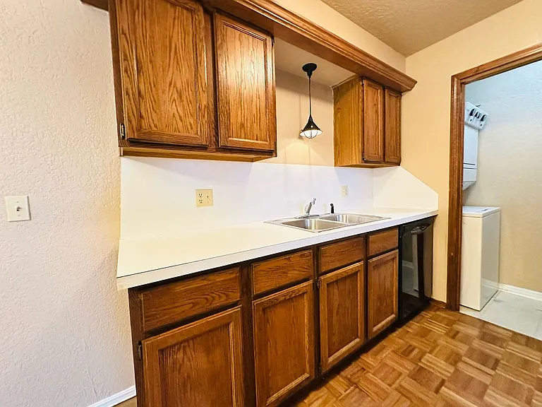 3200 W Britton Rd #19 — Photo 8