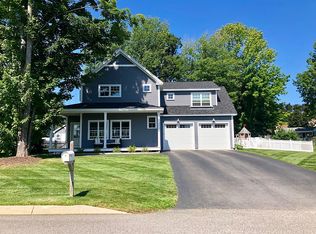 4 Trailside Cir, Saco, ME 04072