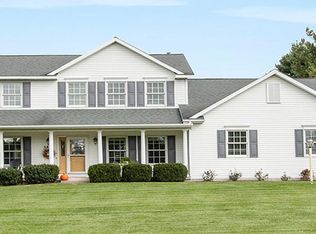 5801 Pheasant View Dr NE, Ada, MI 49301