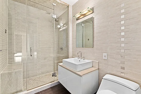 Sold by Triplemint | media 5