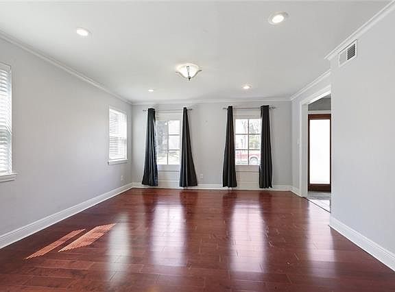 3rd image of 4511 Bancroft Dr