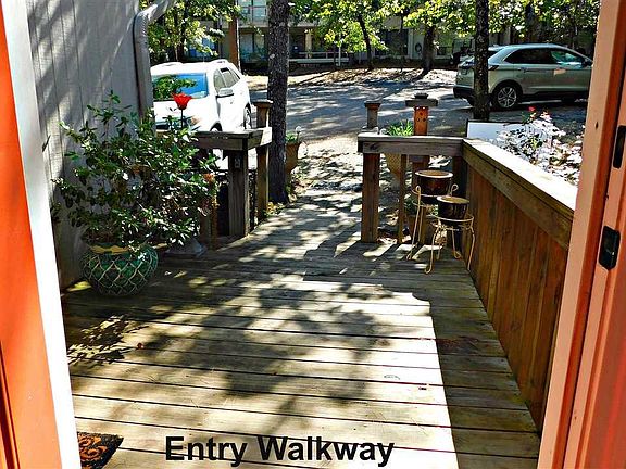 4th image of 225 Holly Hill Cir Ste 118-E