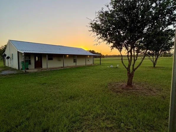 3033 An County Rd #142, Elkhart, TX 75839
