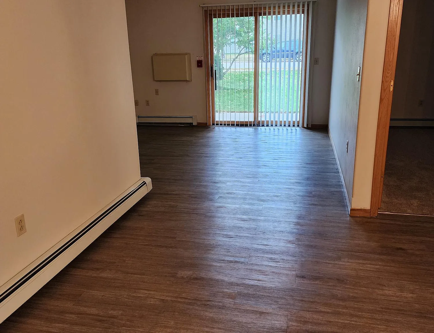 1 bed, 840 sqft, $956 — Photo 3
