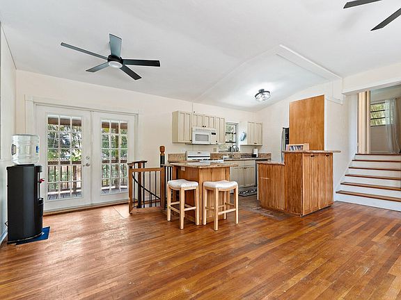 4th image of 1429 Crest Drive