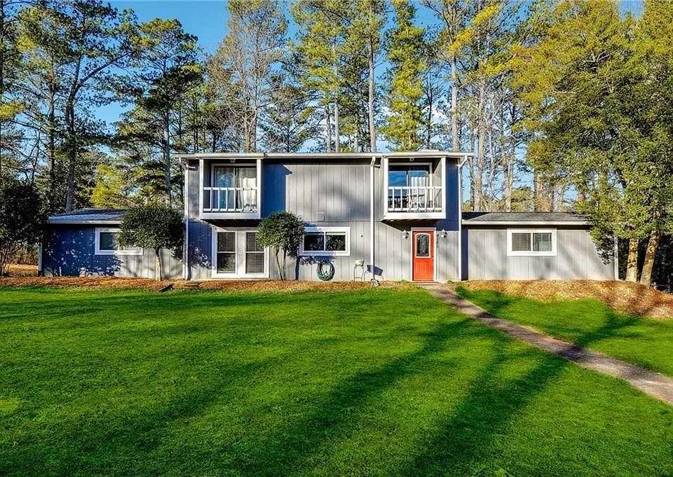 1st image of 4185 Meadow Ct