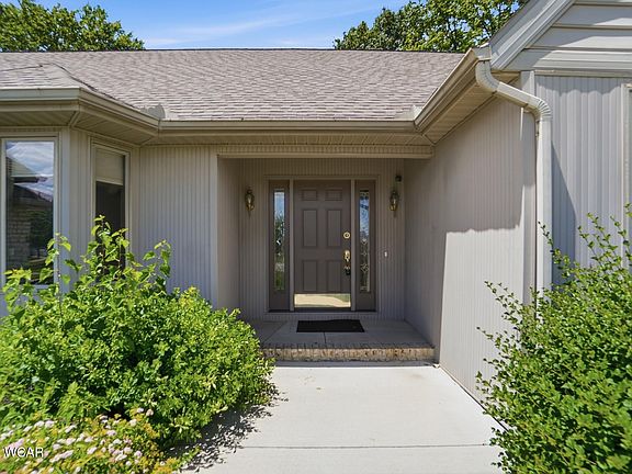 4th image of 2836 Pin Oak Ct