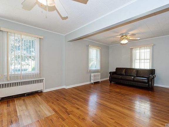 3rd image of 946 N 6th St