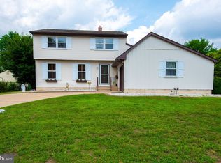 3 Abbington Ln, Sewell, NJ 08080