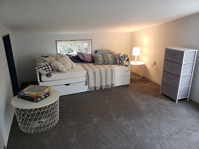 363 Lakeview Dr — Photo 10