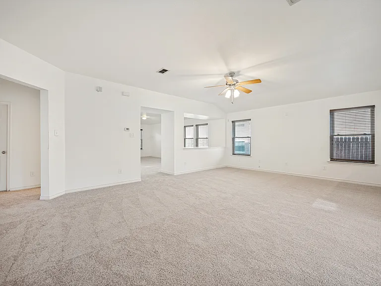 2683 Lake Ridge Dr — Photo 5