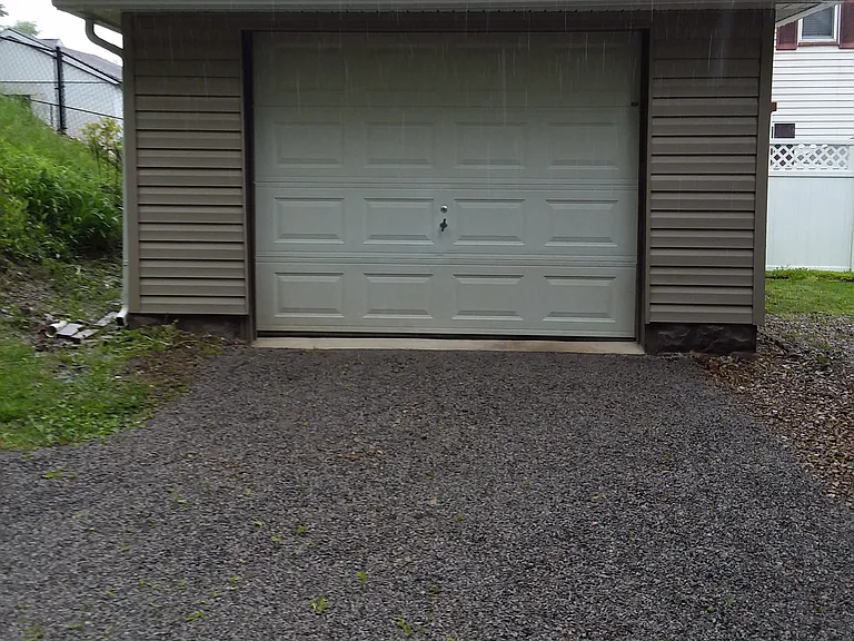 716 Hazel Ave — Photo 6