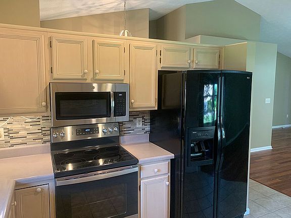 3rd image of 7323 McSmith Ct