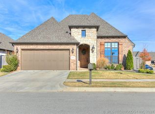 6337 E 128th St S, Bixby, OK 74008