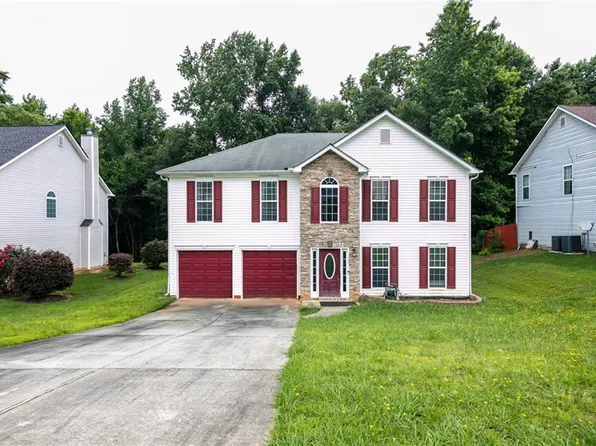 620 River Mist Dr, Jonesboro, GA 30238
