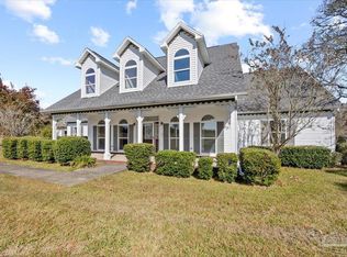 616 Meander Ln, Cantonment, FL 32533