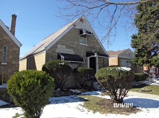 9526 S University Ave, Chicago, IL 60628