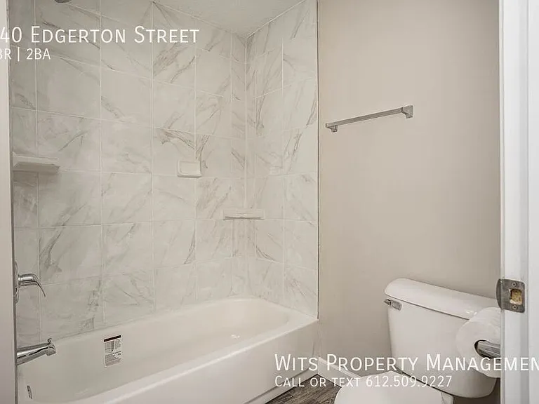 940 Edgerton St — Photo 14