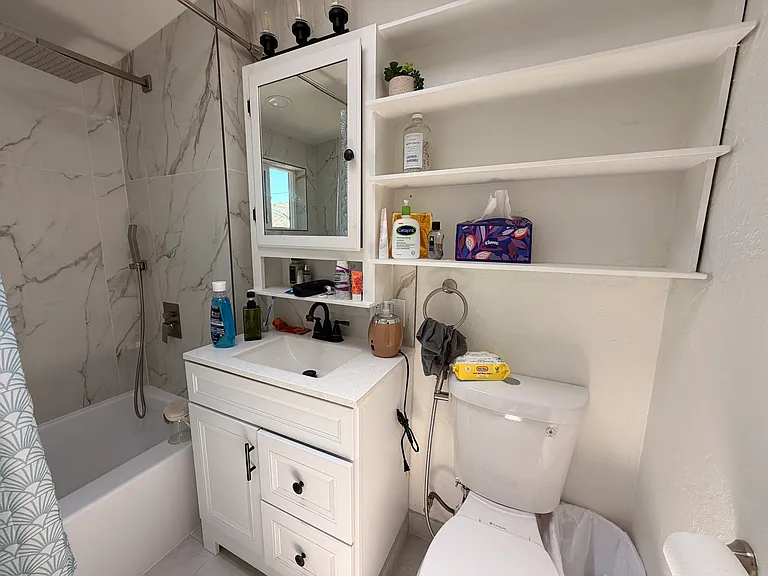 4230 Grace St — Photo 11