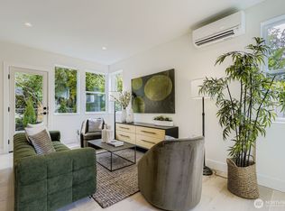 8814 41st Ave SW, Seattle, WA 98136