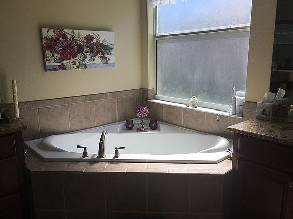 Master Bedroom spa