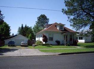 261 S 11th Ave, Cornelius, OR 97113