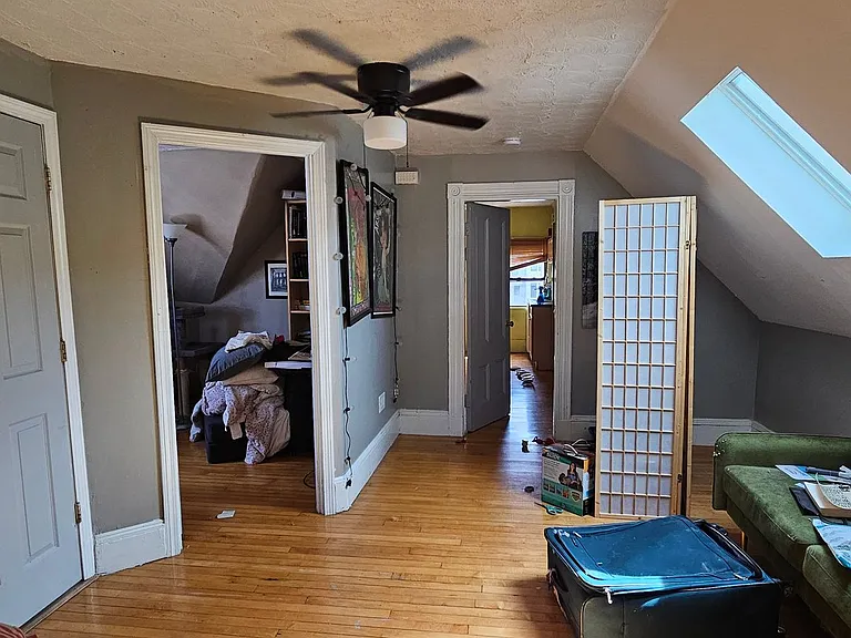 3 Aldie St #5 — Photo 4