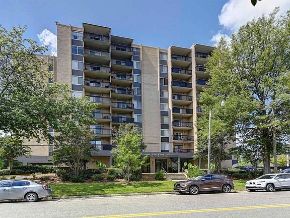 2nd image of 619 King St APT 805