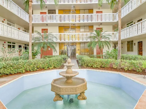 2650 Pearce Dr Unit 103, Clearwater, FL 33764
