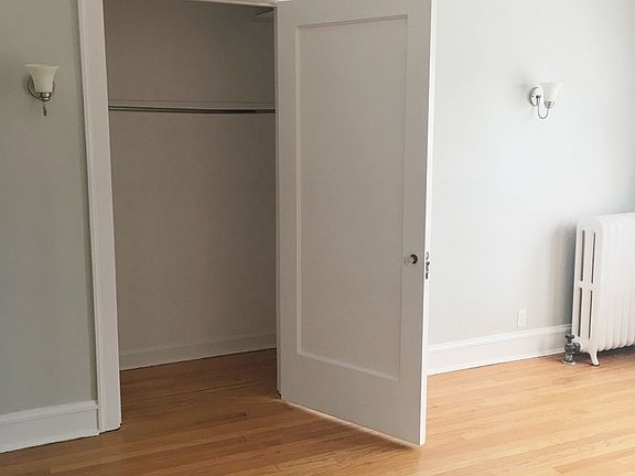 3rd image of 6600 N Bosworth Ave #1540-2E