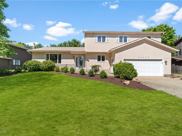 25423 Wimbledon Rd, Beachwood, OH 44122