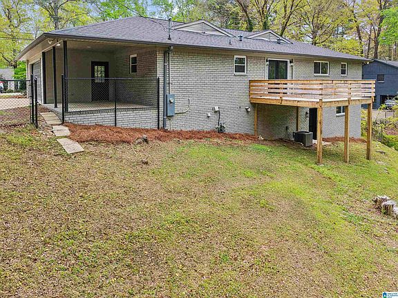 3rd image of 3348 Overton Rd